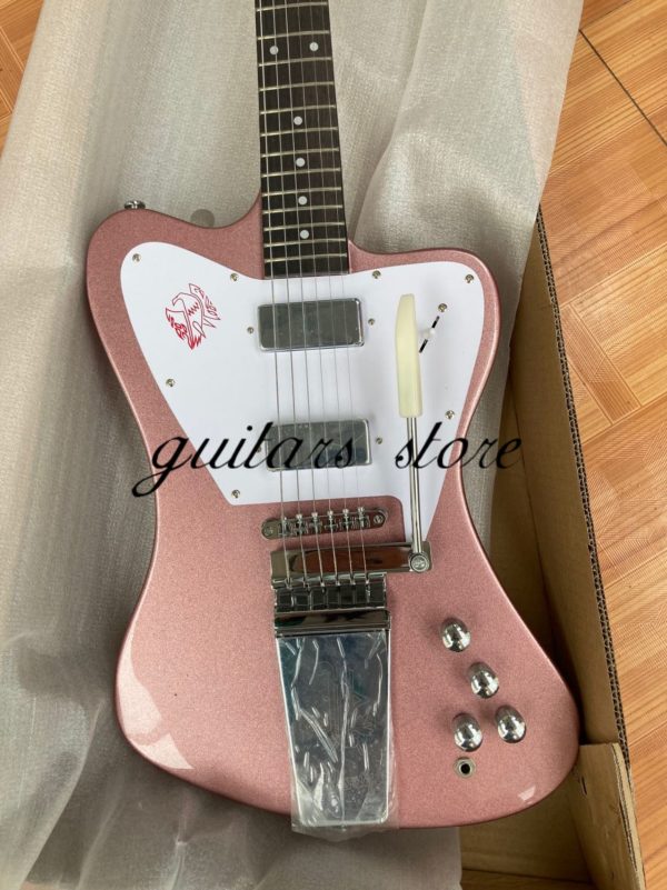 Firebird guitare lectrique 1965 avec Vibrola personnalis couleur rose mat riel chrom livraison gratuite