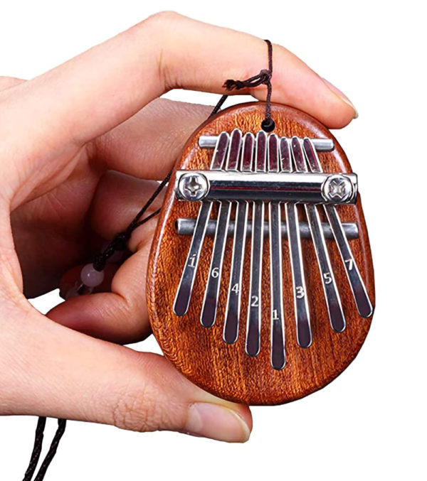Mini Kalimba Piano pouce 8 touches super son clavier doigts Instrument de musique accessoire mignon pendentif